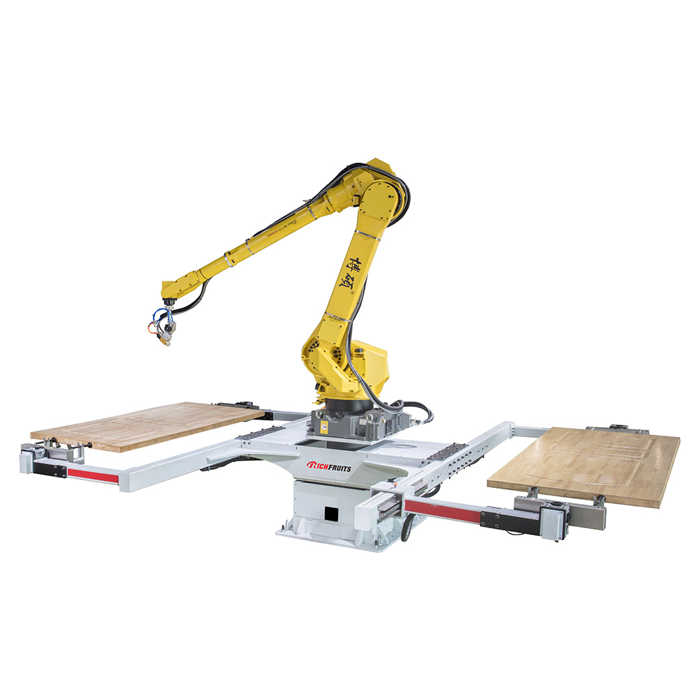 1 、 Döner İstasyon Robot Püskürtme Makinesi